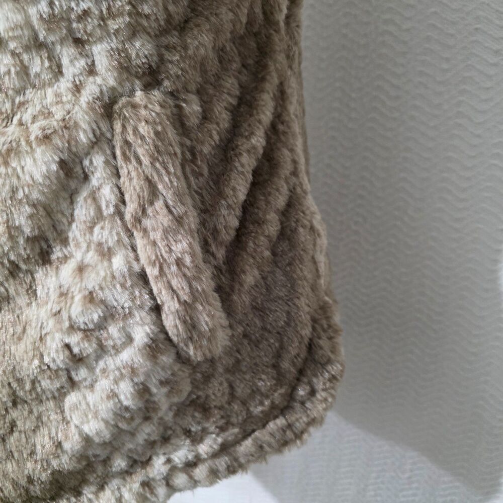 Casual Identity Reversible White & Brown Animal Print Faux Fur Zip Vest S - Picture 7 of 15